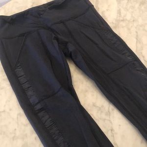 Navy lululemon leggings